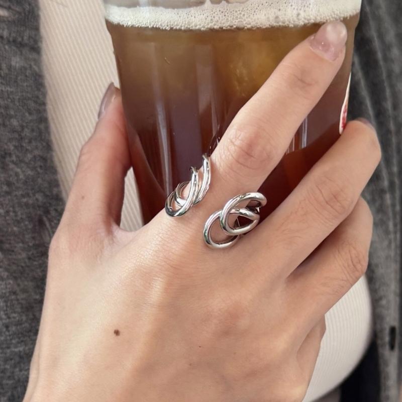 Multiple Layer Coiled Vintage Bracelet Rings Stackable Jewelry Adjustable Fit Sturdy Alloy Materials for Runway Stage