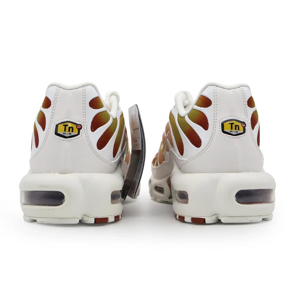DZ3670-007 Nike Air Max Plus Phantom Rugged Orange (Women's)