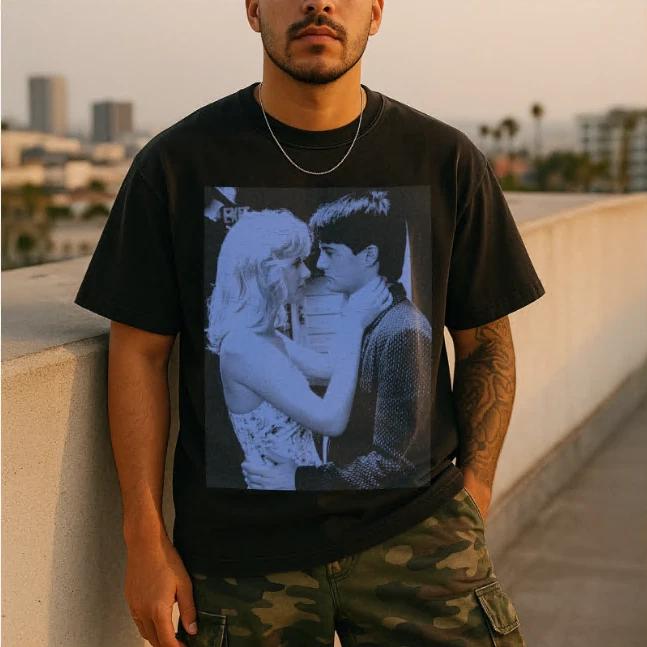 

Blue Velvet TT-Shirt, Distressed Vintage Film Graphic Tee, David Lynch Aesthetic L