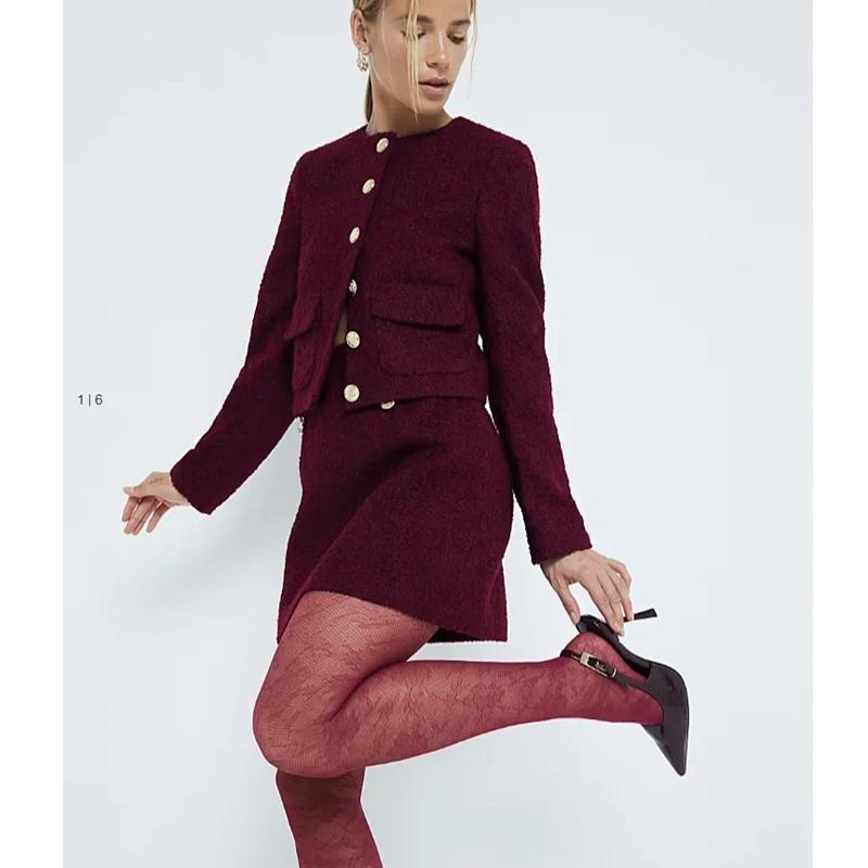 Fall and Winter New Arrival High Waist A- line Casual Skirt with Padded Shoulder Woolen Classic Style Gold Buckle Short Outwear