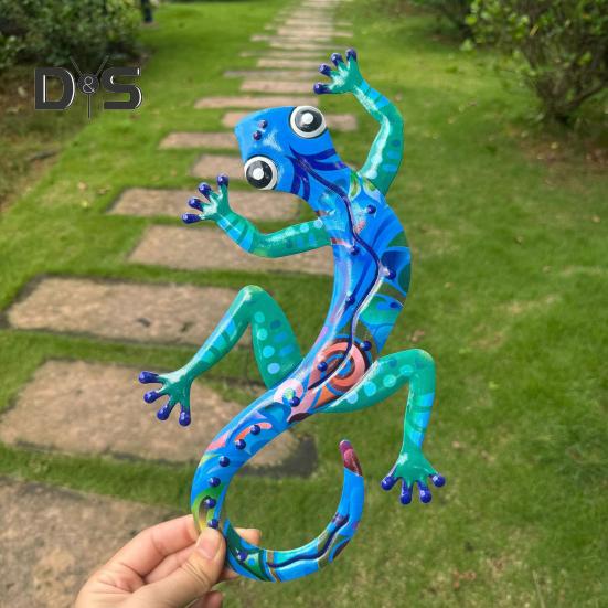 Metal Gecko Wall Decor Wall-mounted Colorful Gecko Figurine Wall Art Gecko Decoration for Garden Indoor Outdoor Decor Housewarming Gift
