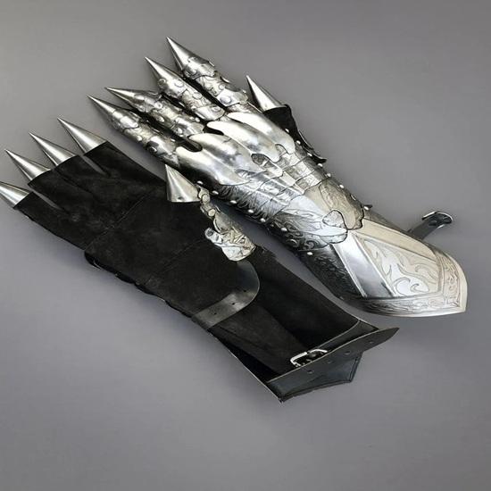 40.64 Cm Etched Medieval Nazgul Gauntlet Gloves Set Gothic Knight Armor Ringwraith LARP Cosplay Halloween Costume Prop