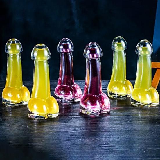 Yousheng Funny Penis Shape Cocktail Glass Creative Bar Shot Glasses for Beer Juice Drinks Transparent Drinking Glass for Pub Party