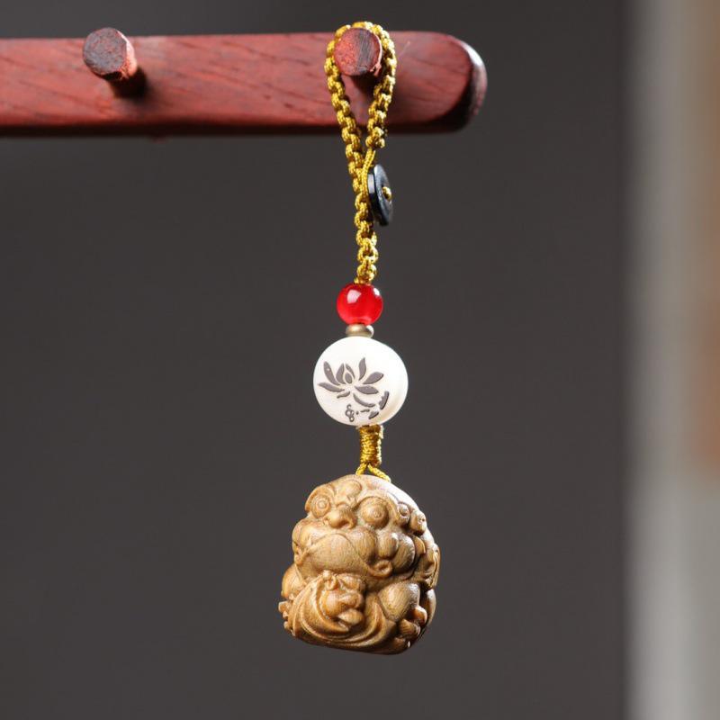 Sandalwood Pixiu Wealth Keychain & Backpack Pendant