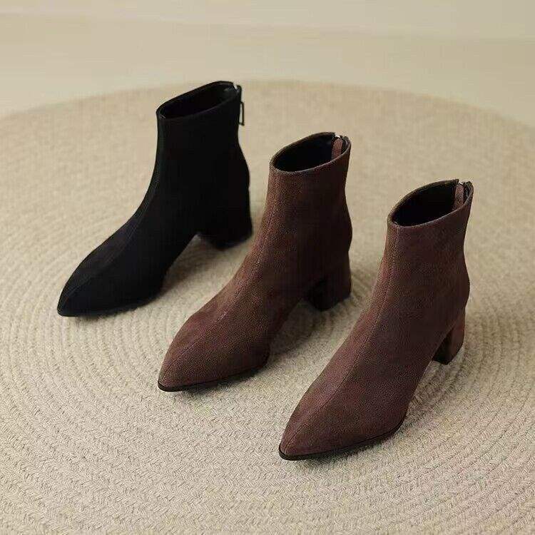 Kurzstiefel Damen dicker Absatz 2025 Herbst neu spitz zulaufende hohe Absätze Stiefeletten schwarz Samt mattes Leder mittlerer Absatz nackte Stiefel