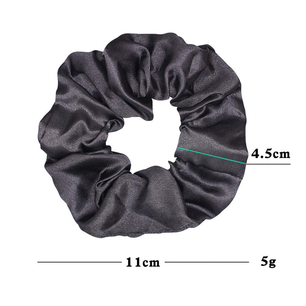 Большая блестящая атласная резинка для волос - однотонный аксессуар