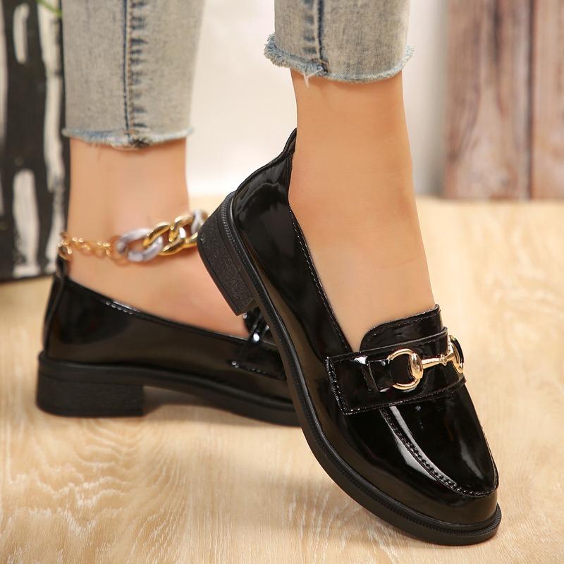 2024 Spring/Autumn Women’s Leather Shoes British Style Metal Chain Black Mary Jane Low Heels Ladies Casual Loafers Plus Size 43
