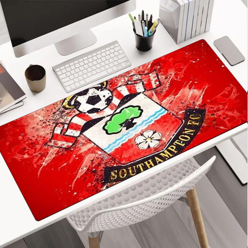 Southampton Football Crest Mouse pad Mouse pad, Gaming Mouse Pad, keyboard pad, Desk Decor for computer notebook Fan Gift Birthday Gift