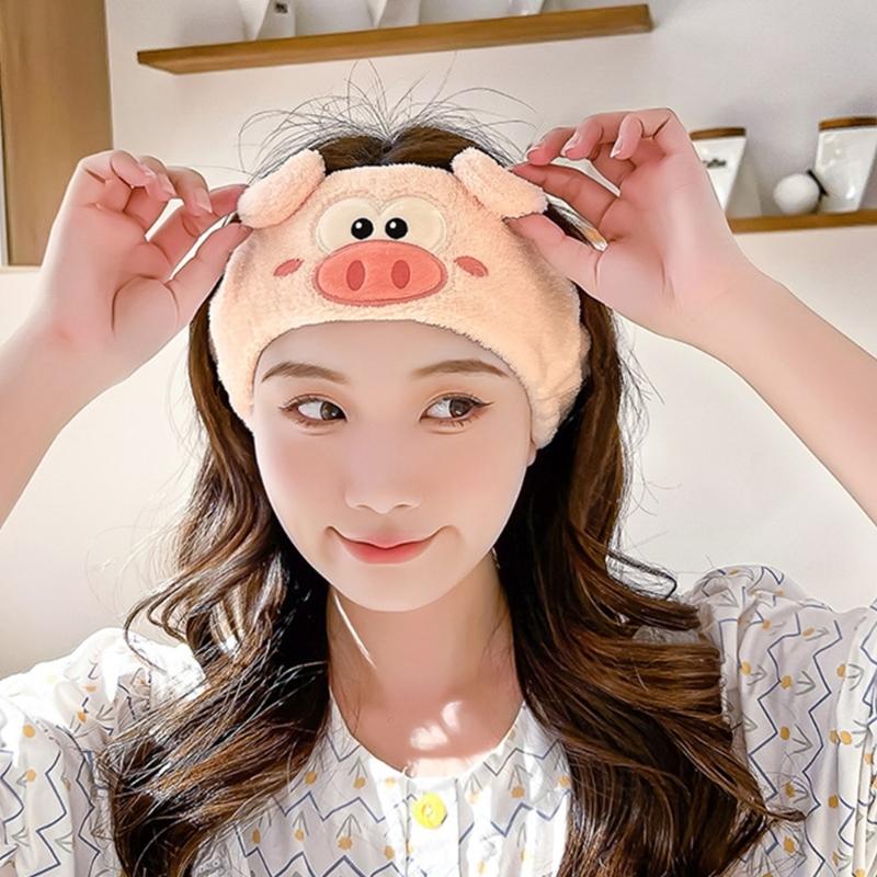 Soft and Absorbent Piggy Heart Headband for Daily Skincare and Makeup Removal Soft Plush Furry Hairband