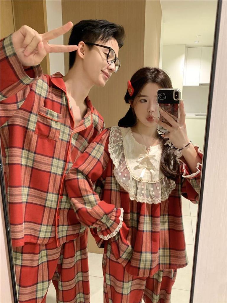 Korejské párové červené kostkované krajkové pyžamo s dlouhým rukávem