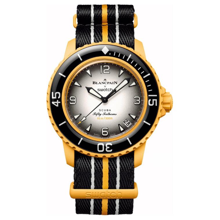 

SWATCH Men 42.3mm White Watch SO35P100 SO35P100 White Dial