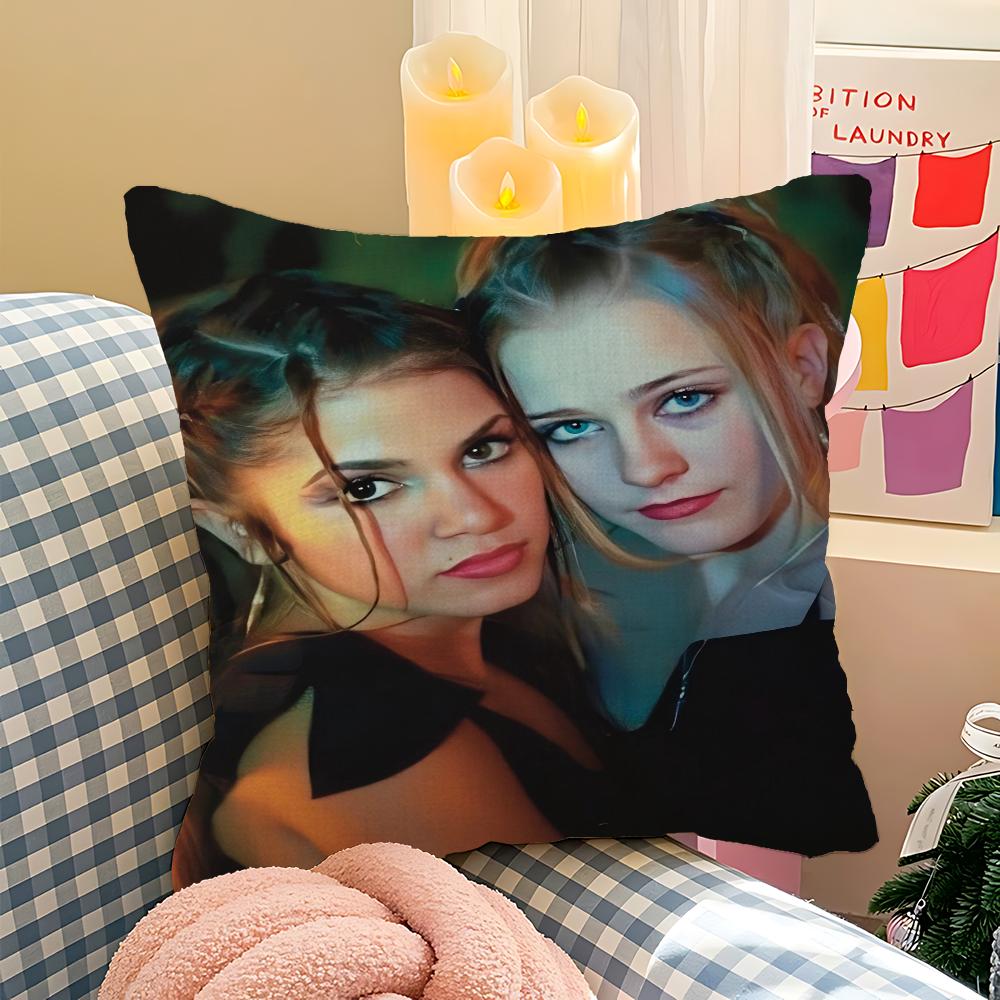 

Thirteen Movie Cushion Cover Pillow Cover Decor Pillowcase Printed Cushion Case For Couch 40cmx40cm