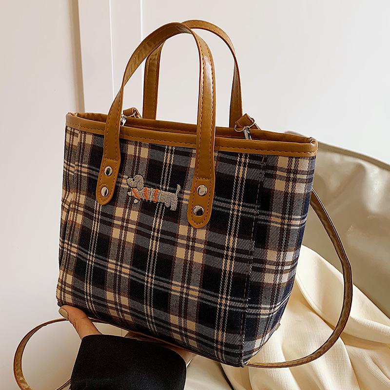 Fashionable Bags for Women New Fashion Niche Handbag Casual Versatile Commuter Crossbody Shoulder Bag for Women