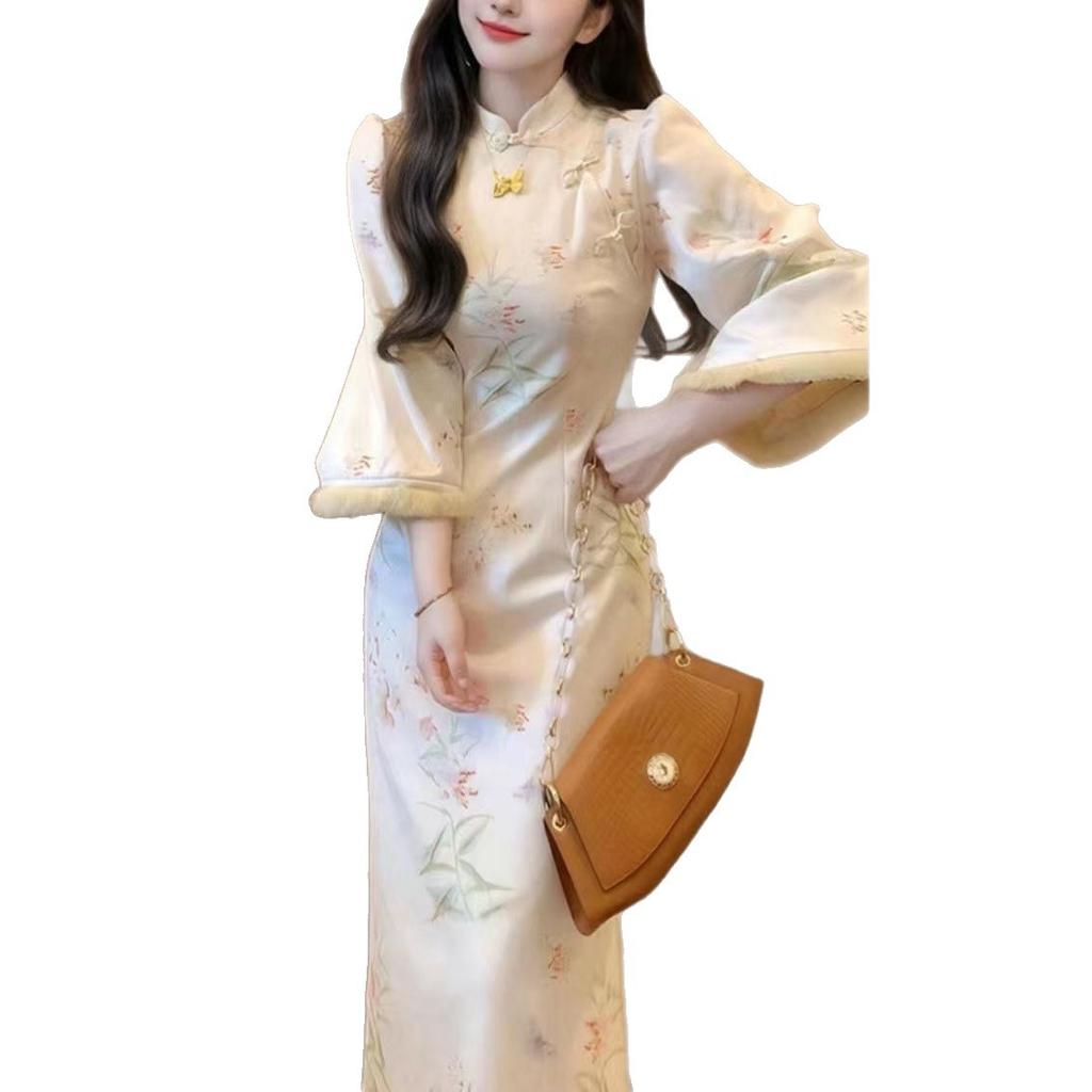 (High quality) New Chinese style, improved cheongsam skirt, high-end temperament, super slim hip-wrapped dress, autumn and winter