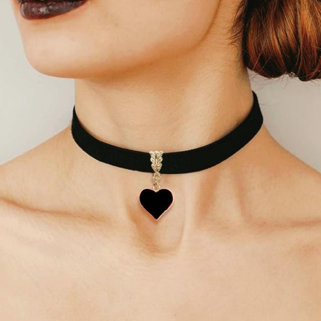 New Trendy Personality Shiny Red Heart Pendant Necklace Black Velvet Collar for Women Hallowmas Party Retro Gothic Jewelry Gifts