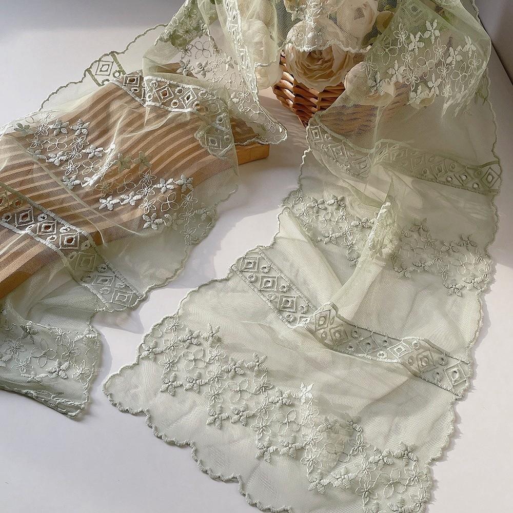 Embroidered Flower Sunscreen Shawl Breathable Mesh Female Headscarf Retro Lace Scarf  Women