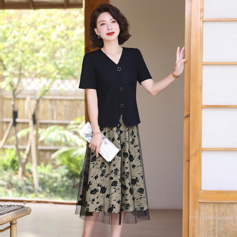 

Стильный летний комплект с коротким рукавом и юбкой-сеткой для женщин среднего возраста 4XL (for 140-155 jin)