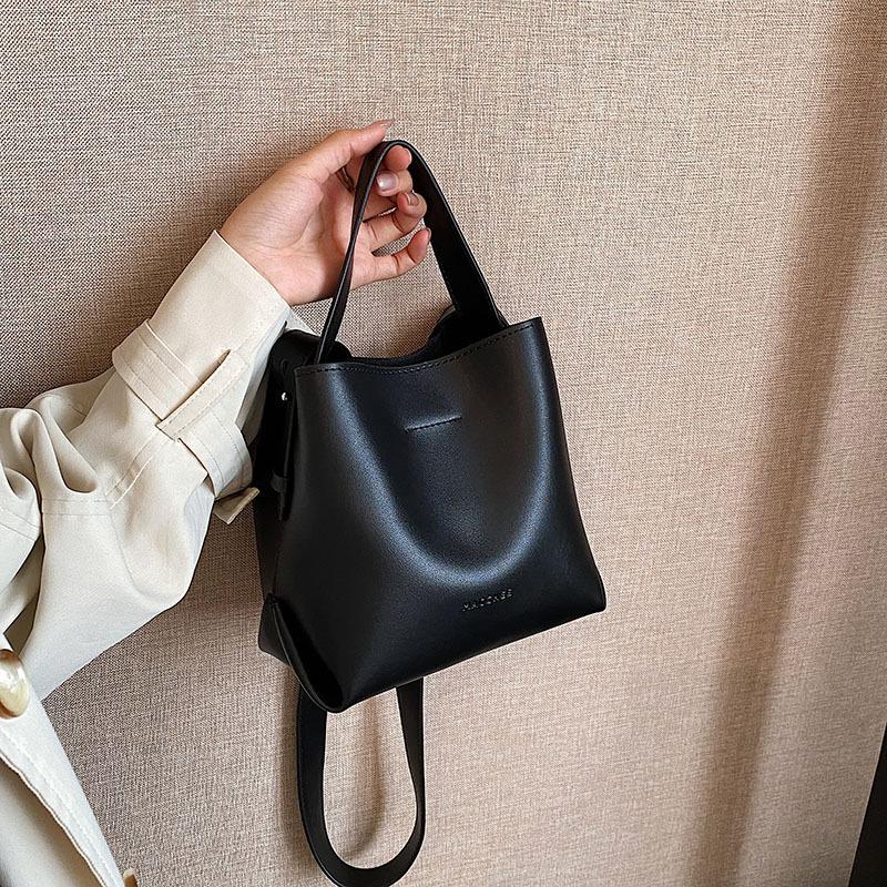 Underarm Bag - Large Capacity Water Bucket Bag - Wide Shoulder Strap - Single Shoulder Crossbody Bag