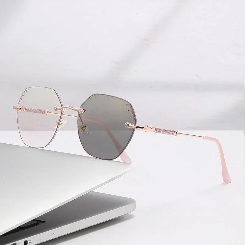 Oversize Rimless Pochromic Myopia Glasses for Women  Twinkling Anti-blue Light Near Sighted Eyewear UV Goggle Shades 0 to-4.0