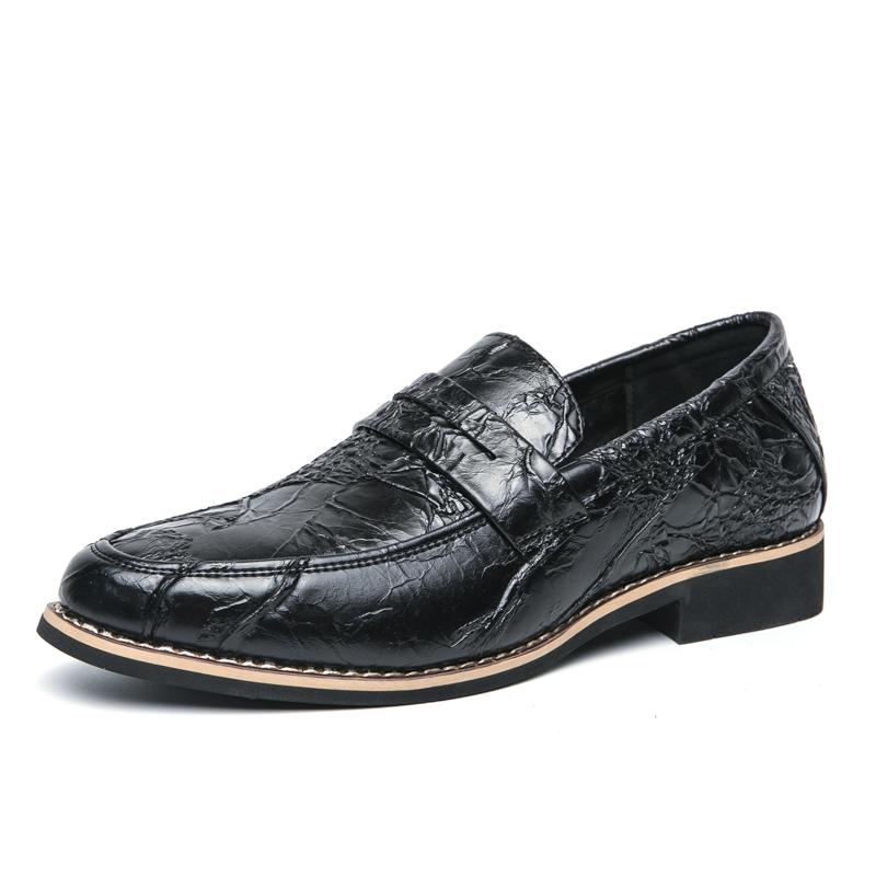 Fashion Hot Selling Luxury Gold Men's Banquet Dress Shoes Europe America Groom's Wedding Shoes High-end Men's Business Casual Shoes