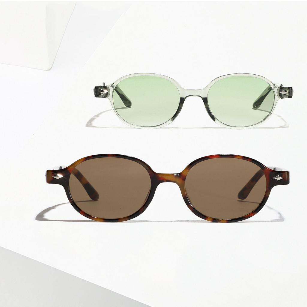 Rivet Vintage Small Frame Oval Sunglasses Women For Men  Luxury Brand Designer Popular Punk Hip Hop Sun Glasses Uv400