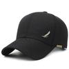 Sun-protective baseball cap: a simple and stylish men’s hat for leisure and travel