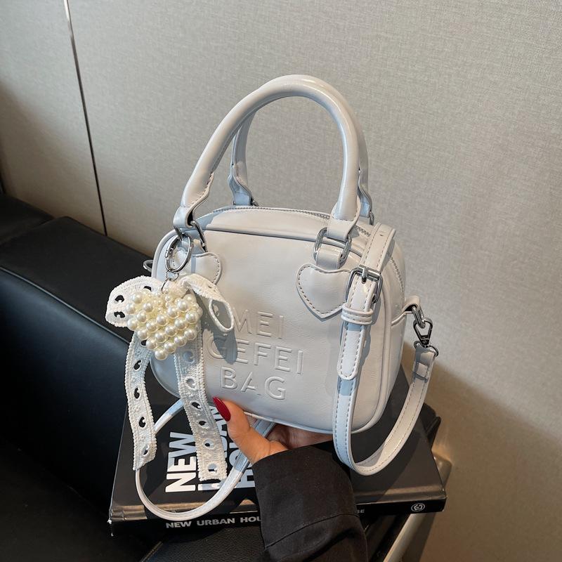 Popular small bag women's summer new high-end messenger bag versatile portable pillow bag