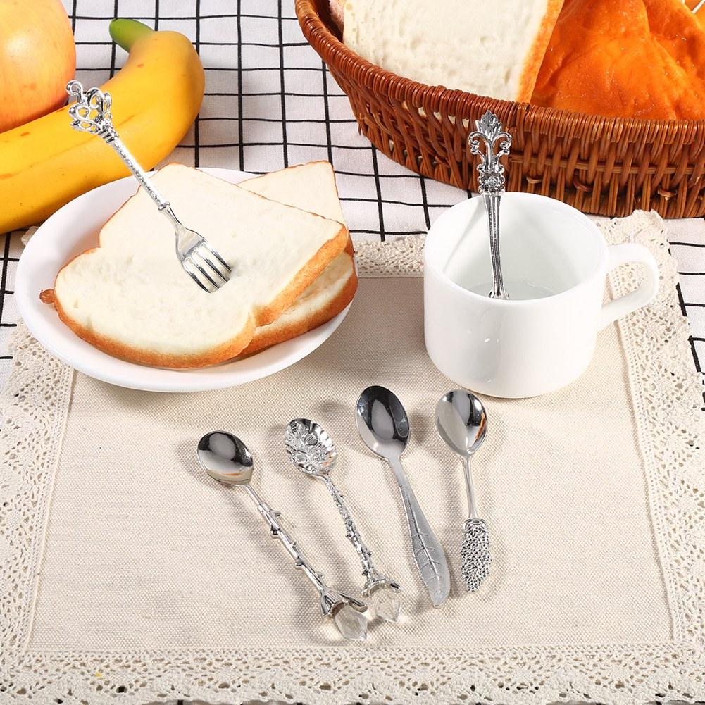 6Pcs/Set Retro Royal   Metal   Coffee Spoons and Fork Kitchen Fruit Accessories Golden