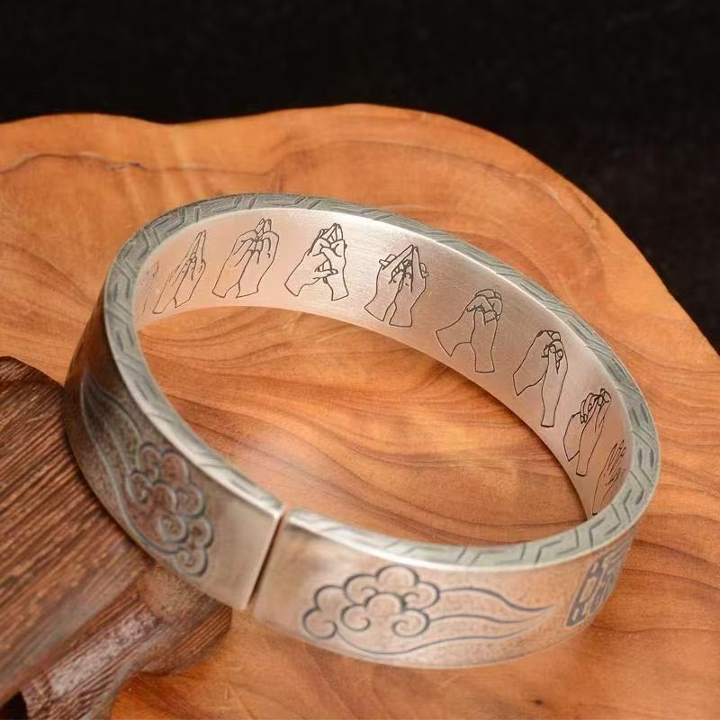 Neues chinesisches Stil Taoistisches Bagua Glücksbringendes Wolkenarmband mit Neun-Wort-Kraftmantra Glücksbringendes Glück Anziehendes Armband Schmuck