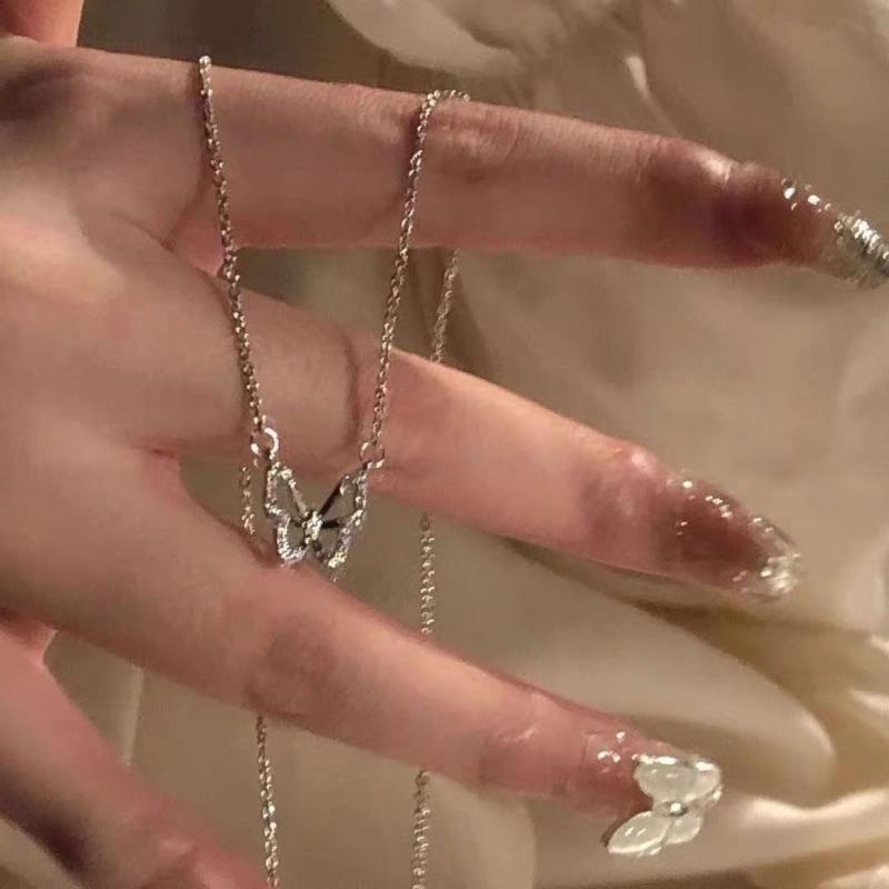 Super Immortal Five-piece Set~ Princess Design Necklace Moonstone Light Luxury Simple Versatile Neck Chain Niche Clavicle Chain Exquisite