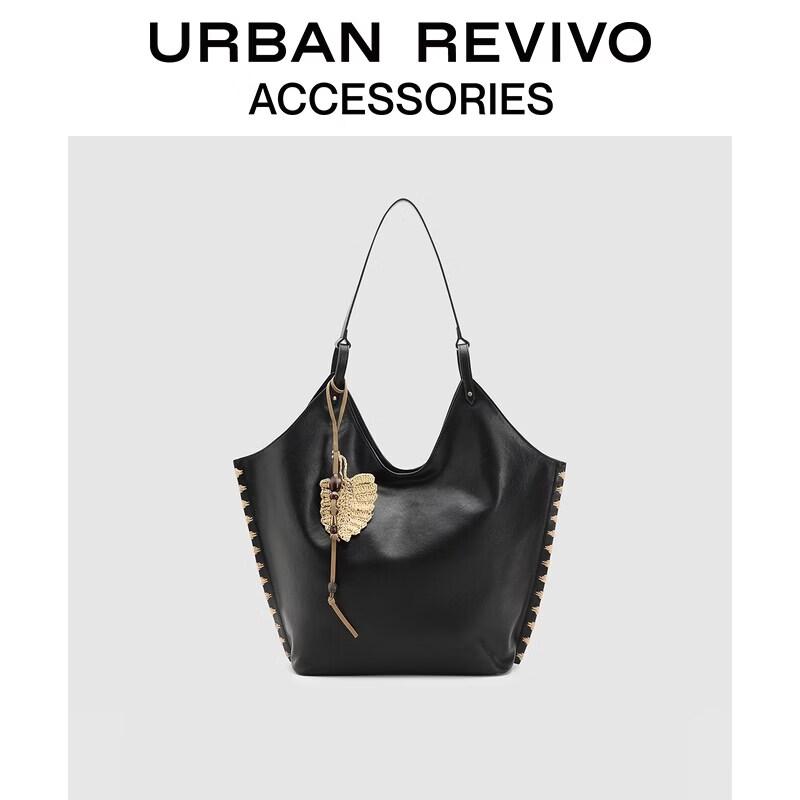 

URBAN REVIVO Women s Woven Shoulder Bag One Size