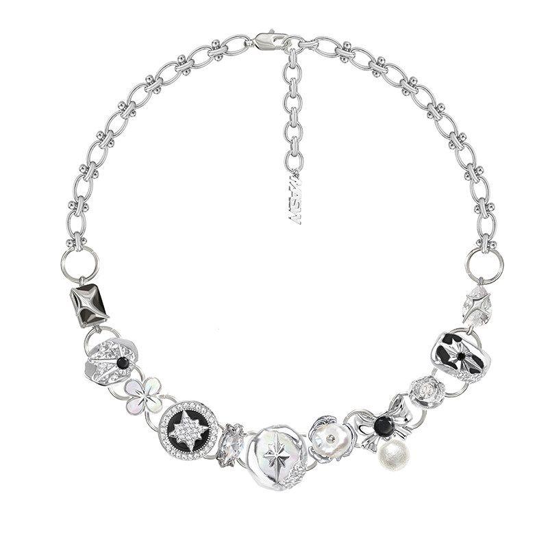 

Masw Maxiu Original Design Retro Elegant Interlocking Necklace Fashion Metallic Sweet Cool Dark Necklace for Women A Star Necklace