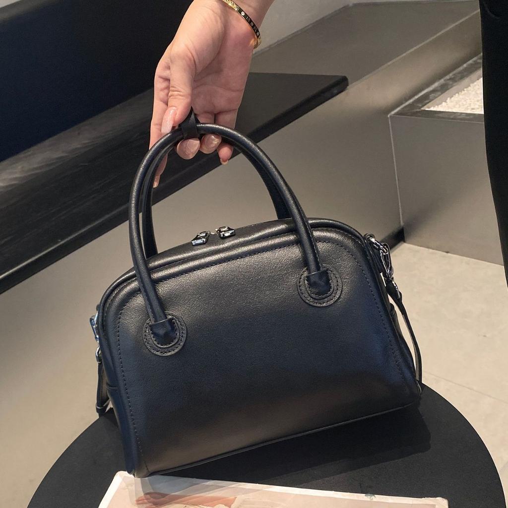 Cowhide Single Shoulder Women's Bag Compartment Single Shoulder Crossbody Women's Fashion Trend Simple and Practical Shell Bag