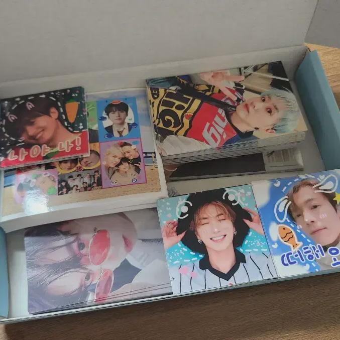 

Superjunior Unofficial Goods Set