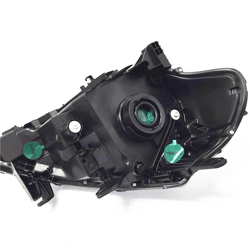 Tiida and Livina Headlight Assembly for 2005-2007 Models