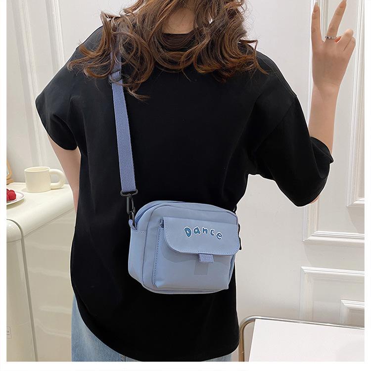 Ins Japanese Nylon Small Bag Women's 2025 New Korean Version Versatile Messenger Bag Casual Student Shoulder Small Square Bag