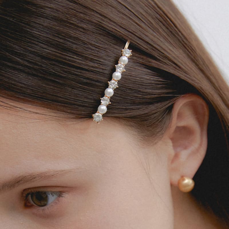 

GETMEBLING Cubic&Pearl Hair Pin ONE(H292)