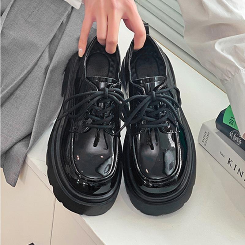 Small leather shoes women's leather loafers 2025 autumn new college style heightened thick-soled black single shoes tide