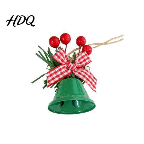 Reusable Festive Home Accents Christmas Bell Hanging Ornament Red Gold Pine Cone Wreath Decor Retro Pastoral Style Baubles for Tree Rustic Farmhouse