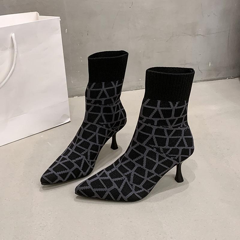 Modische Strick-Booties Spitzschuh Neue Sockenstiefel Stretch Mid-Leg Stiefel