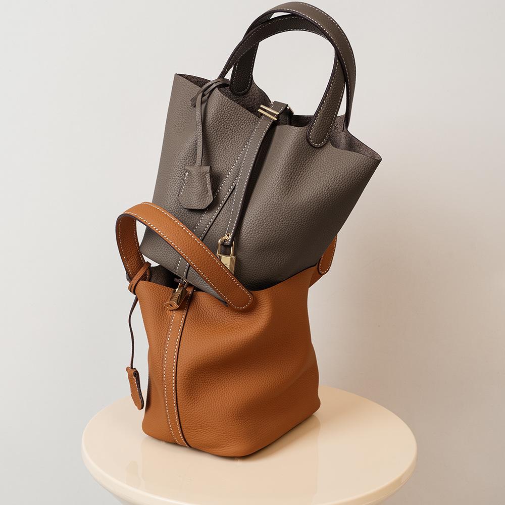Luxury Genuine Leather Women's Bucket Bag - Elegant Bride's Wedding Handbag