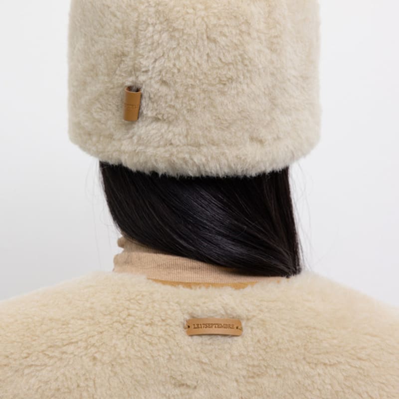 LE17SEPTEMBRE REVERSIBLE SHEARLING Hat [CAMEL]