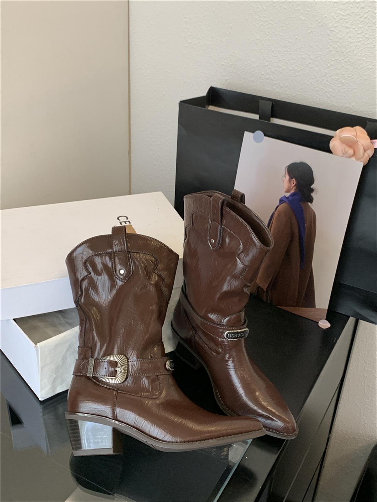 

Retro belt buckle medium tube knight boots women s 2025 autumn and winter new square head thick heel thin western cowboy boots 39