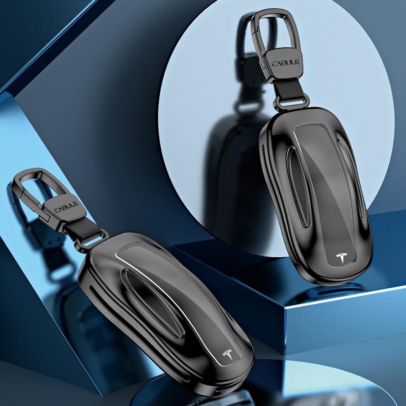 Tesla X & Model S Key Cover: Aluminum Alloy with Leather Rope