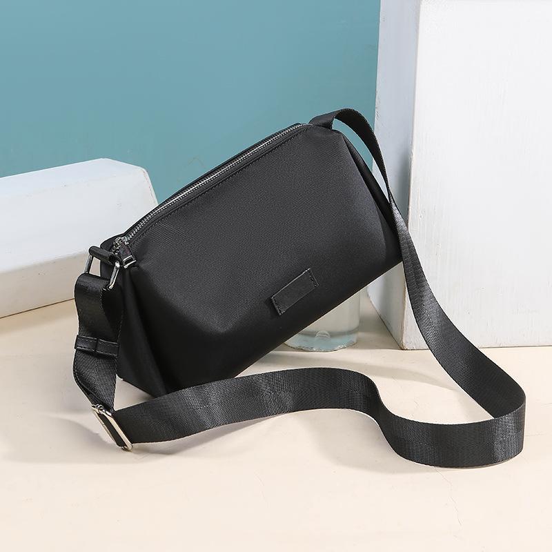 Nová crossbody taška dámská velkokapacitní jednoramenní crossbody taška