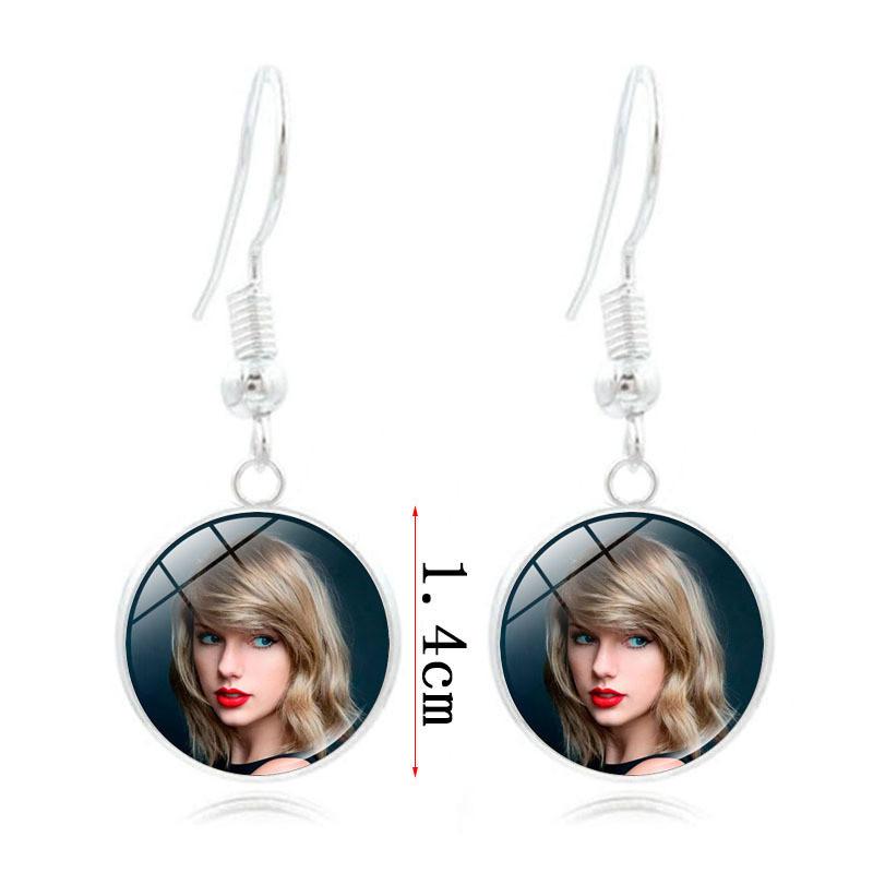 Elegantní náušnice inspirované Taylor Swift pro ženy Stříbrné Šperky odolné proti poškrábání Módní šperky