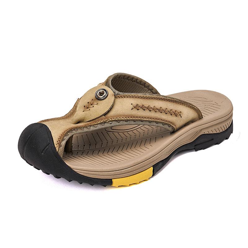 Fashion 2024 Summer New Home Leisure Leather Slippers Massage Sole Men's Beach Shoes Daily Men's Park Walking Shoes Classic Brown