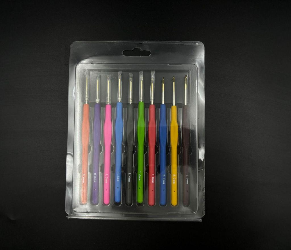 Colored Soft Handle Crochet Hook Set for DIY Knitting: Fine Crochet Hook with Sweater Needles & Lace Crochet Tools
