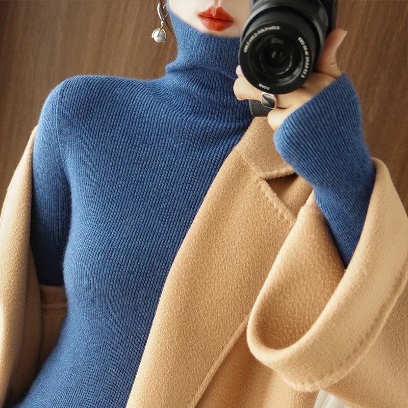 Dámský podzimní zimní pletený svetr s hřejivým límcem rolák slim střih přiléhavá základní vrstva v barvě bonbónu spodní prádlo pletené zboží