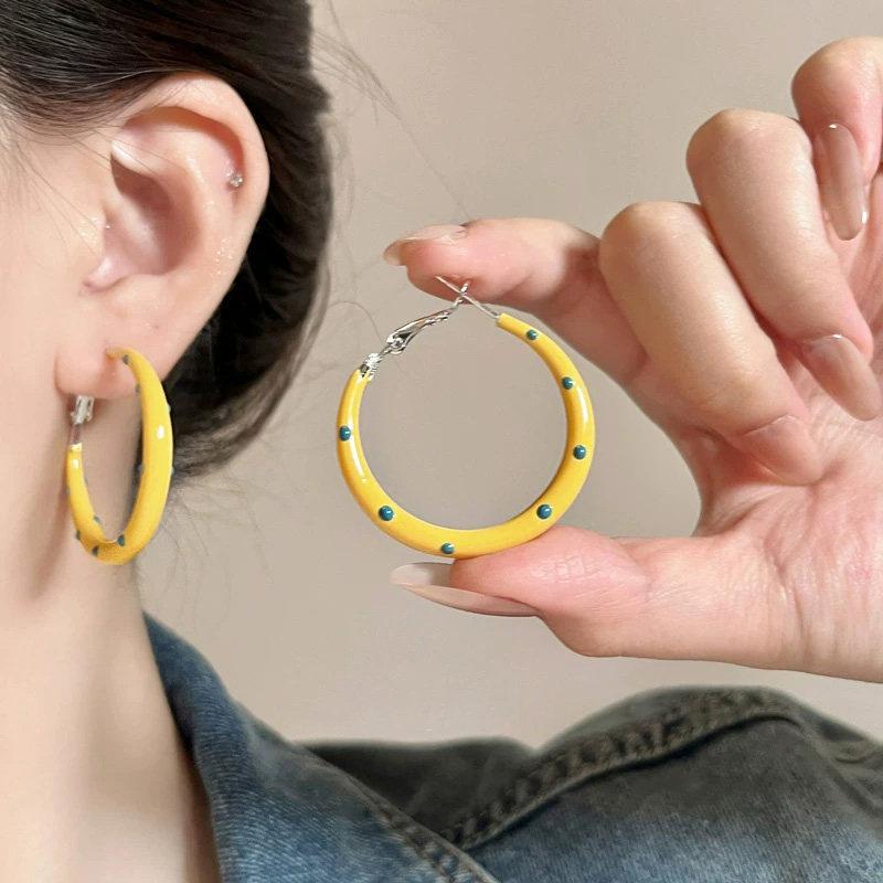 Korean Yellow Polka Dot Hoop Earrings - Light Luxury, Simple & Fashionable Women's Accessories 2026